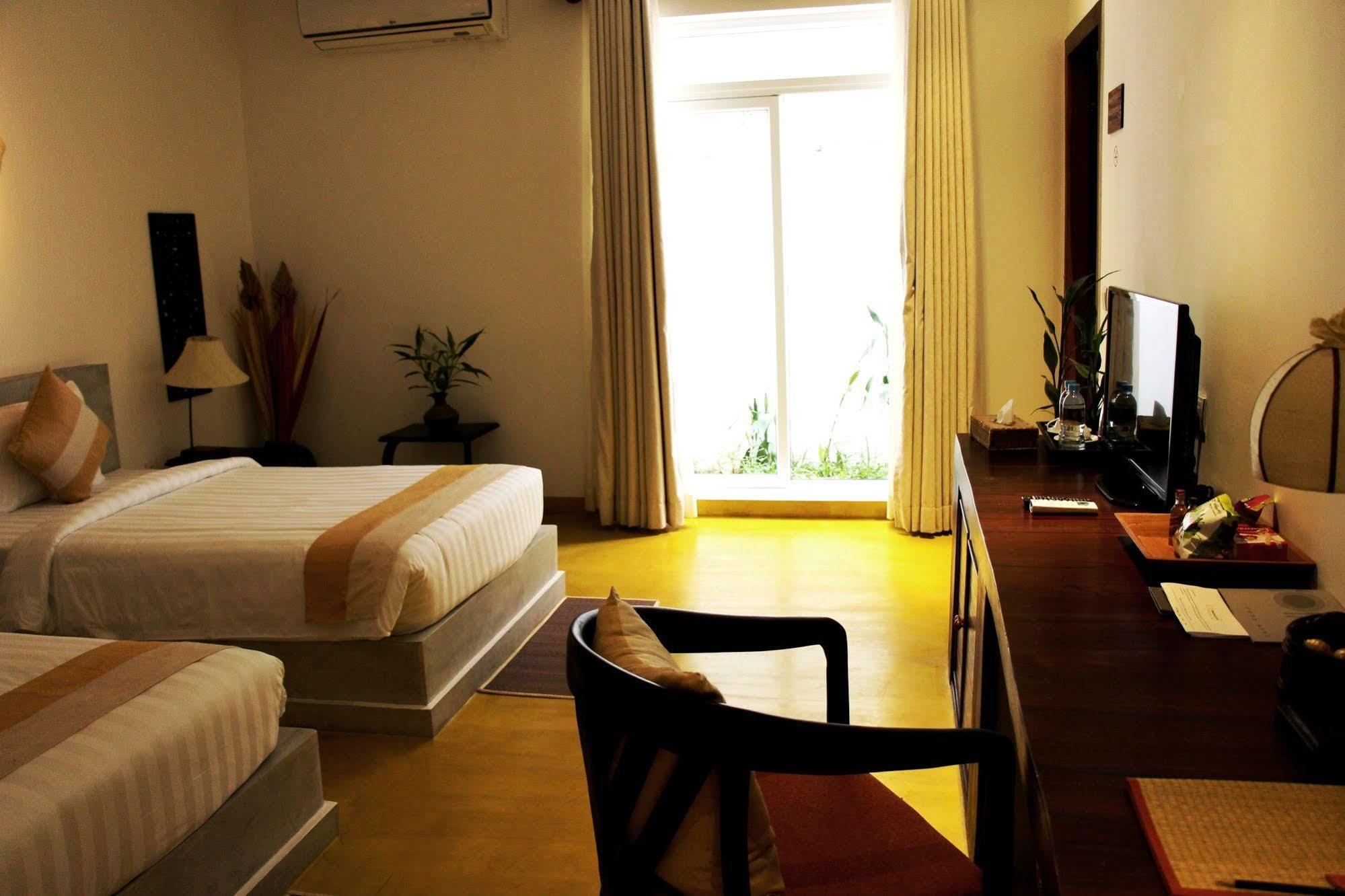 Vmansion Boutique Hotel Phnom Penh Exterior foto
